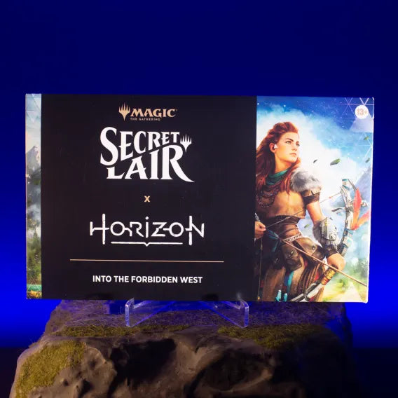 Secret Lair x Horizon: Into the Forbidden West (Rainbow Foil Edition)