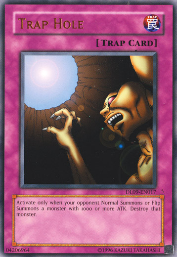Trap Hole (Bronze) [DL09-EN017] Rare 